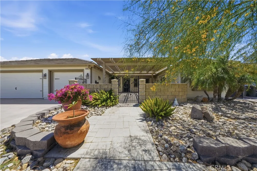 1936 Medoc San Jacinto, CA 92583