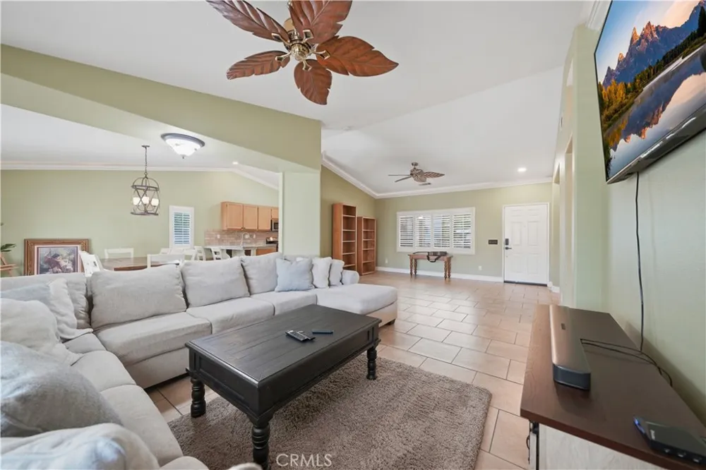 1936 Medoc San Jacinto, CA 92583
