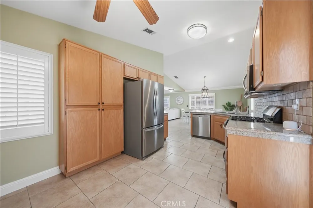 1936 Medoc San Jacinto, CA 92583