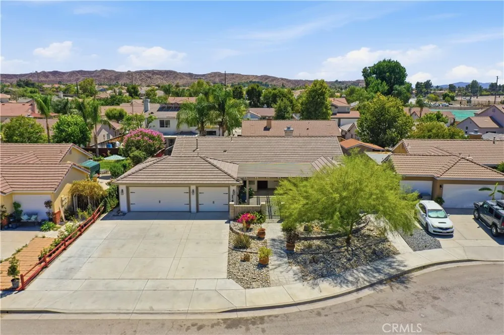 1936 Medoc San Jacinto, CA 92583