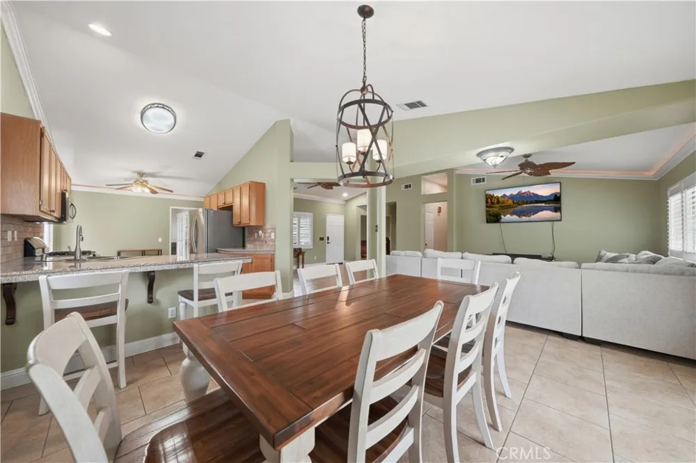 1936 Medoc San Jacinto, CA 92583