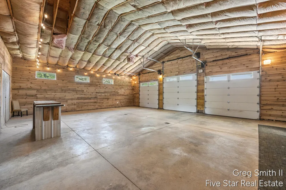 884 Stoney Hill Court Wayland, MI 49348