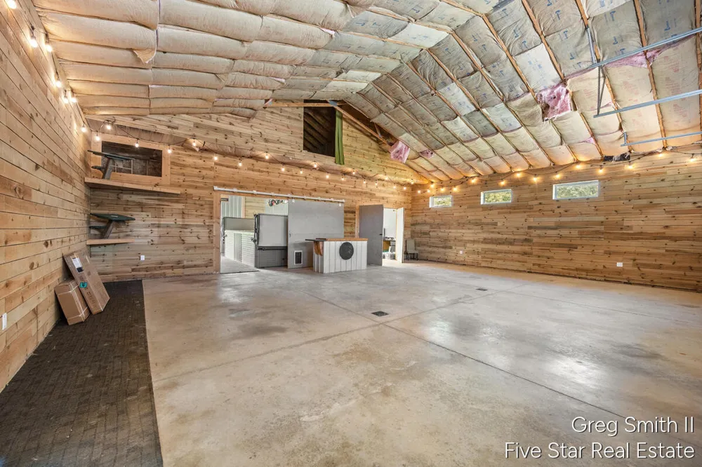 884 Stoney Hill Court Wayland, MI 49348