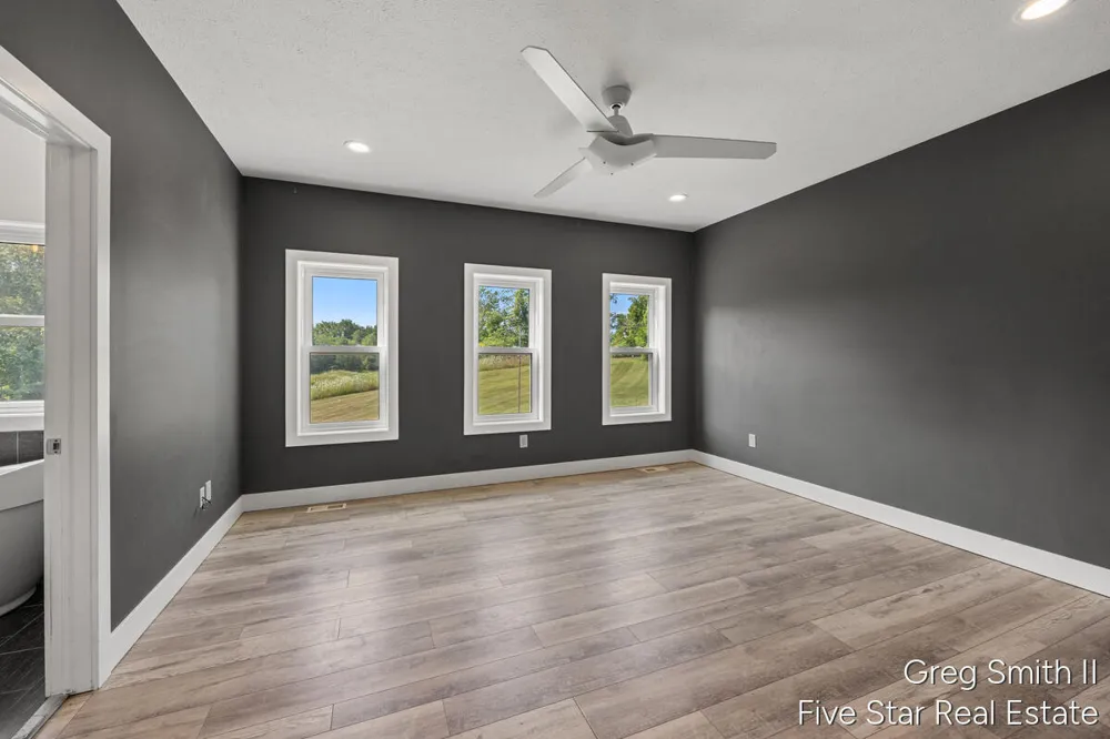 884 Stoney Hill Court Wayland, MI 49348