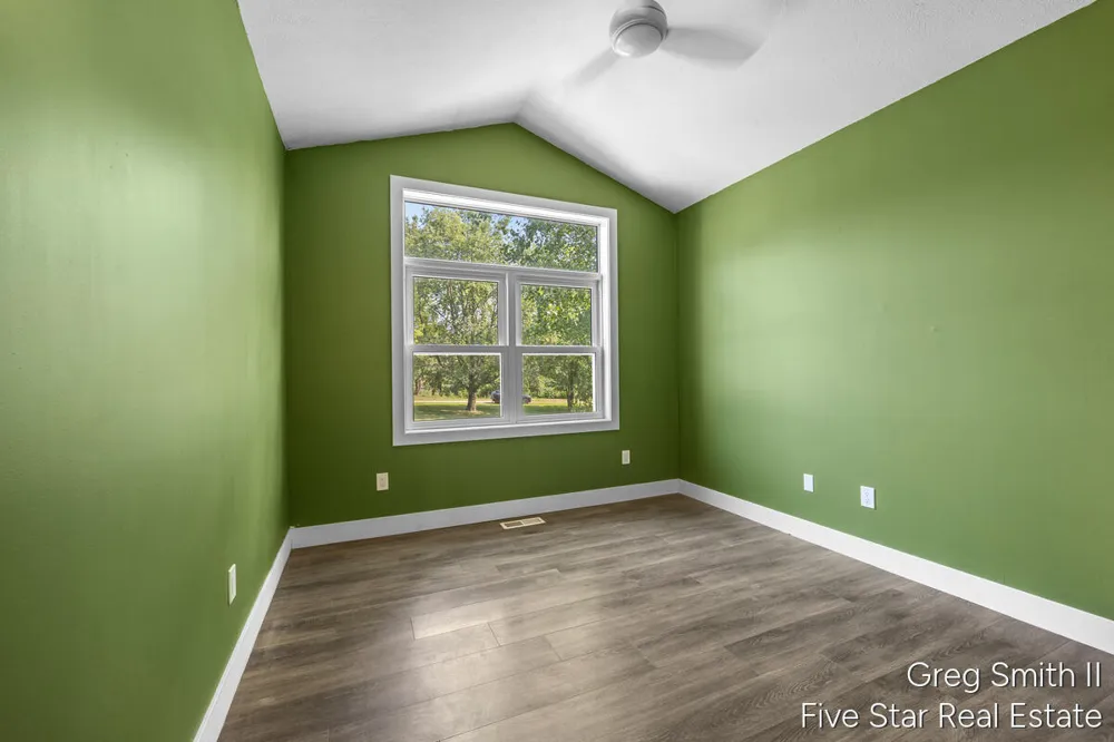 884 Stoney Hill Court Wayland, MI 49348