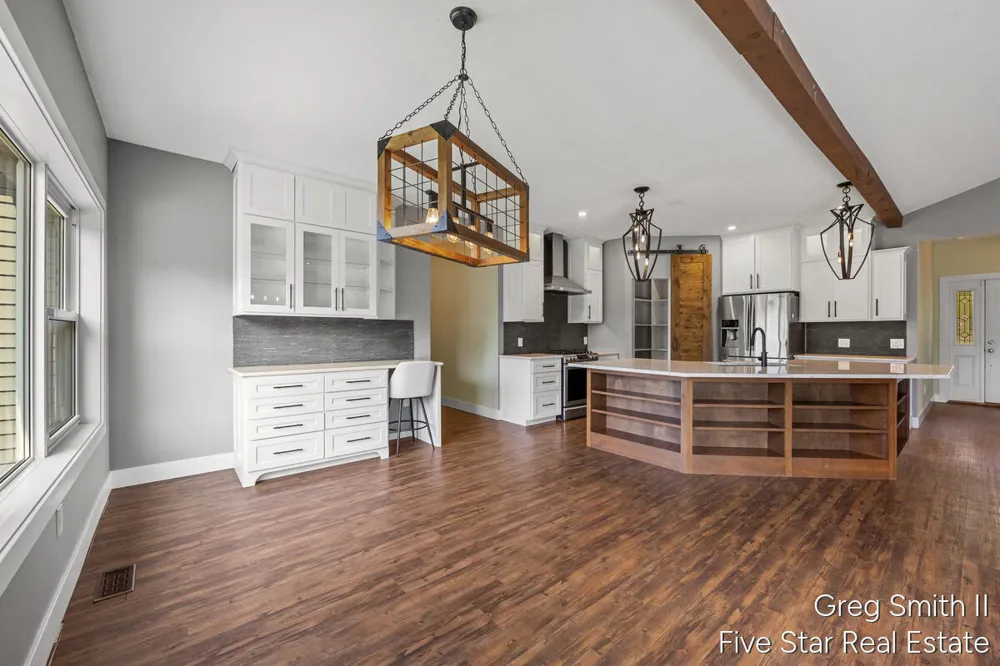 884 Stoney Hill Court Wayland, MI 49348