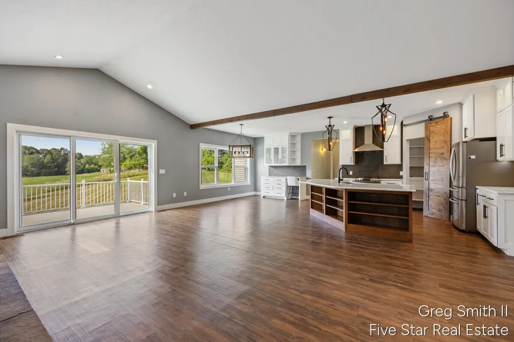 884 Stoney Hill Court Wayland, MI 49348
