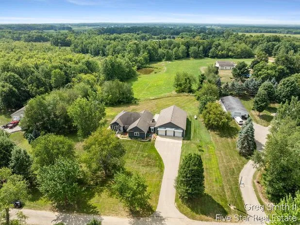 884 Stoney Hill Court Wayland, MI 49348