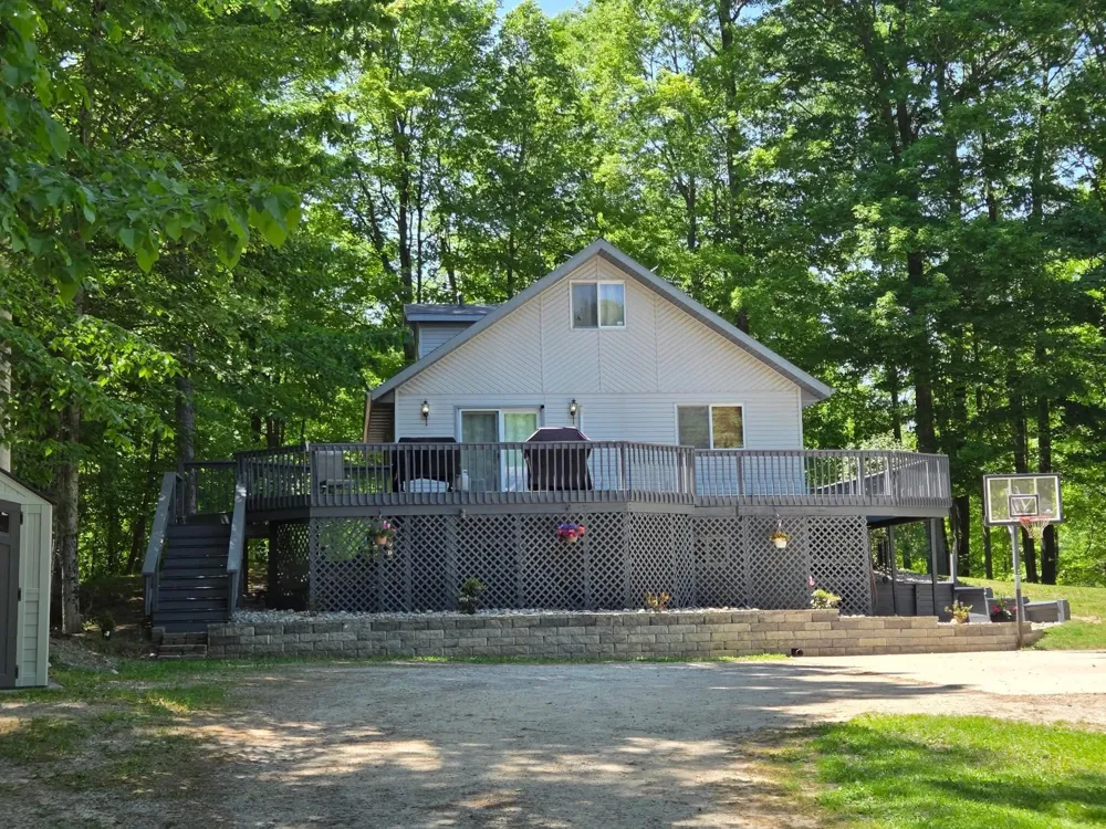 594 Tall Timber Trail West Branch Township, MI 48661