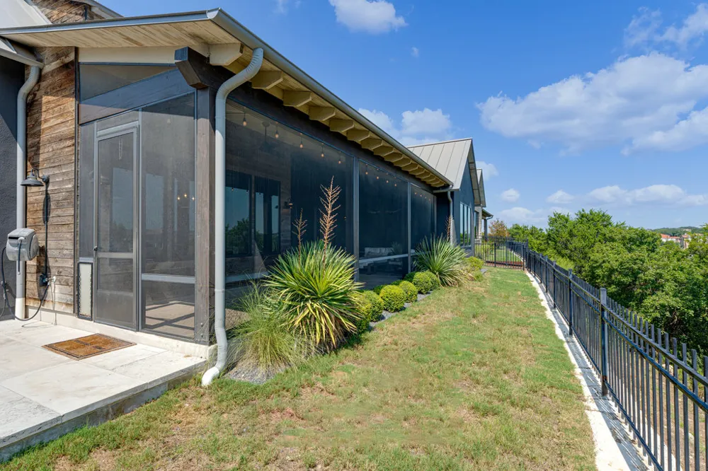 314 Hidden Beacon Bend Austin, TX 78738