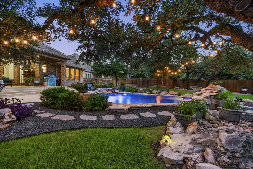 256 Fannin Battleground Lane Georgetown, TX 78628