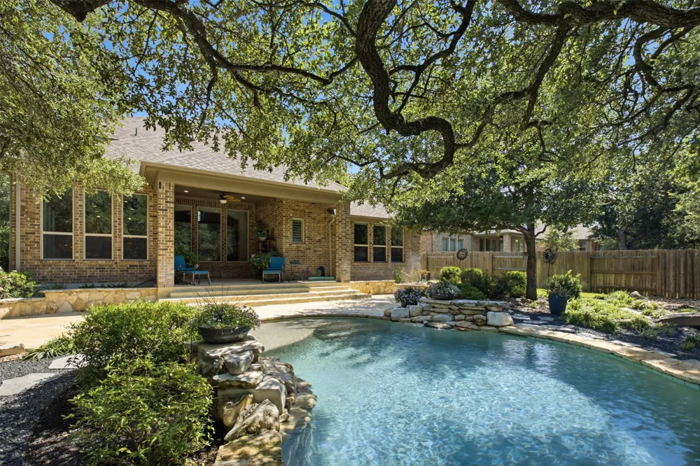 256 Fannin Battleground Lane Georgetown, TX 78628