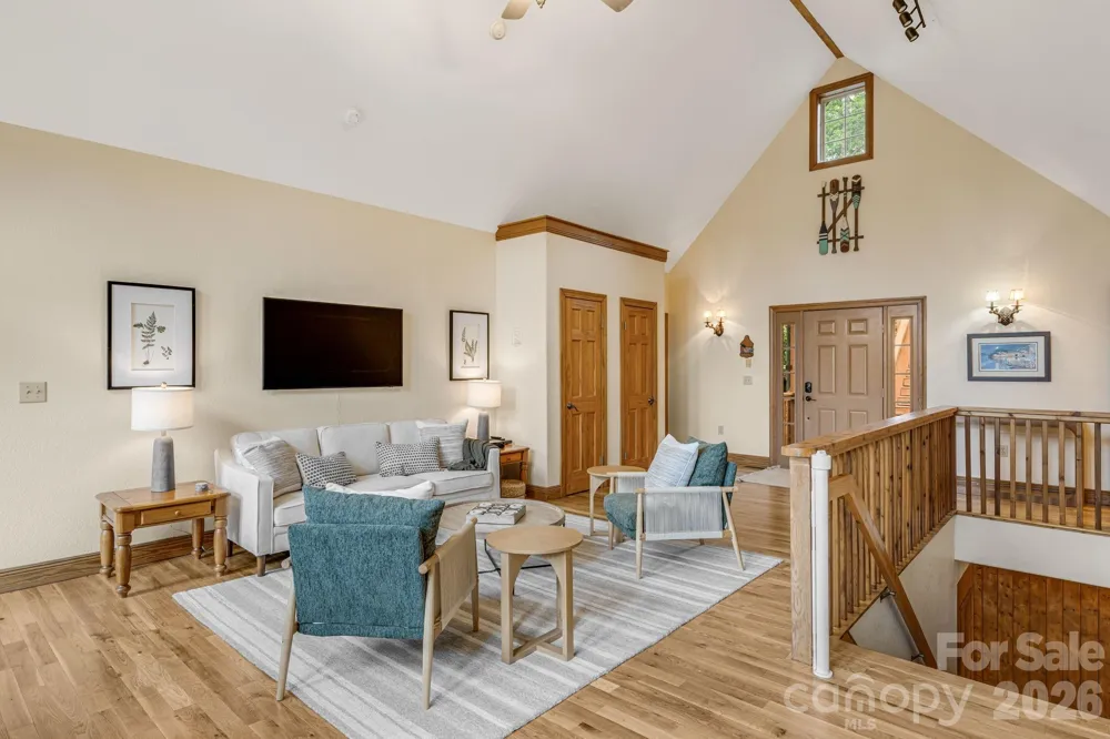 189 Cameron Lane Lake Lure, NC 28746