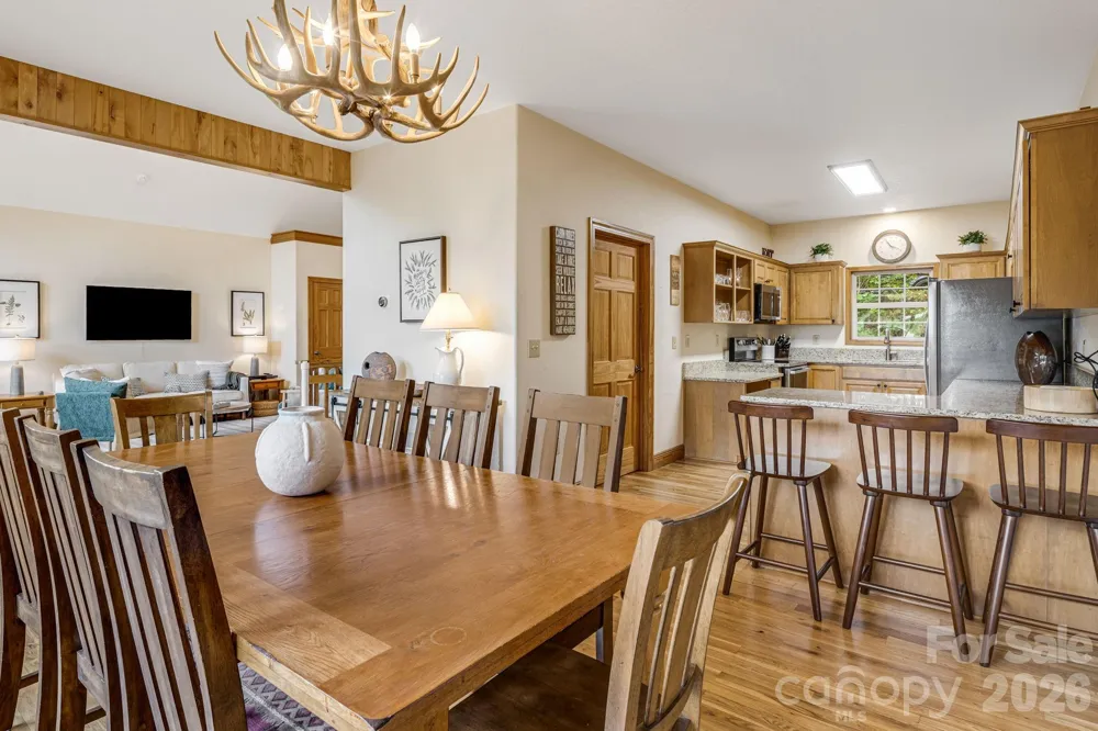 189 Cameron Lane Lake Lure, NC 28746
