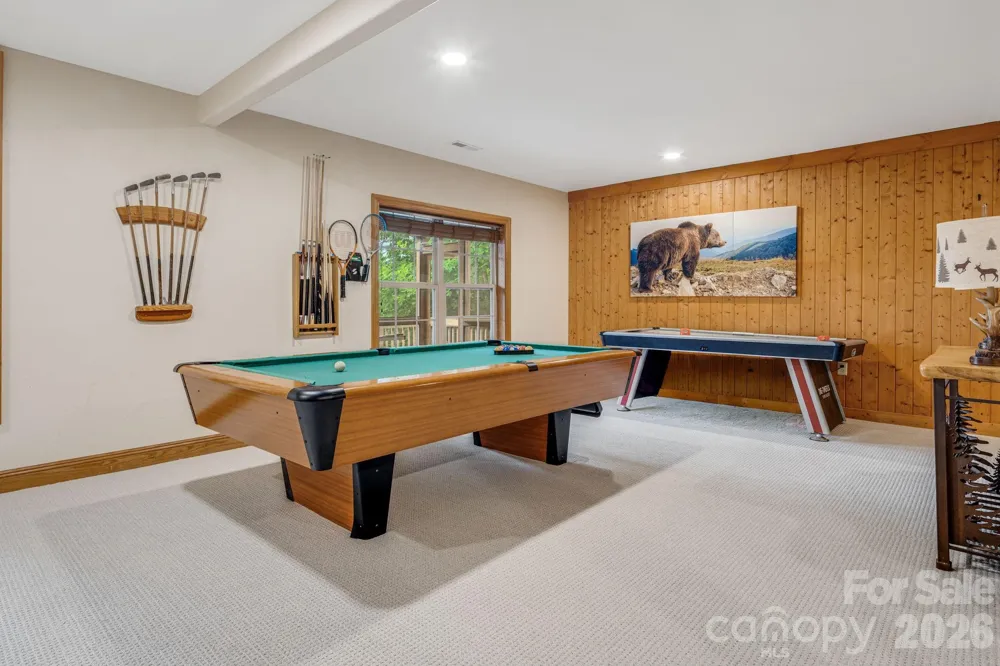 189 Cameron Lane Lake Lure, NC 28746