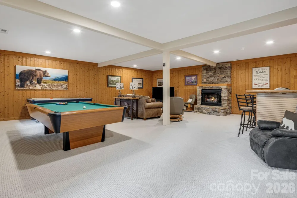 189 Cameron Lane Lake Lure, NC 28746