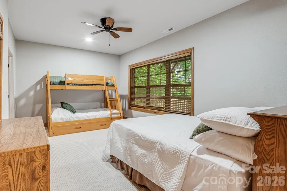 189 Cameron Lane Lake Lure, NC 28746