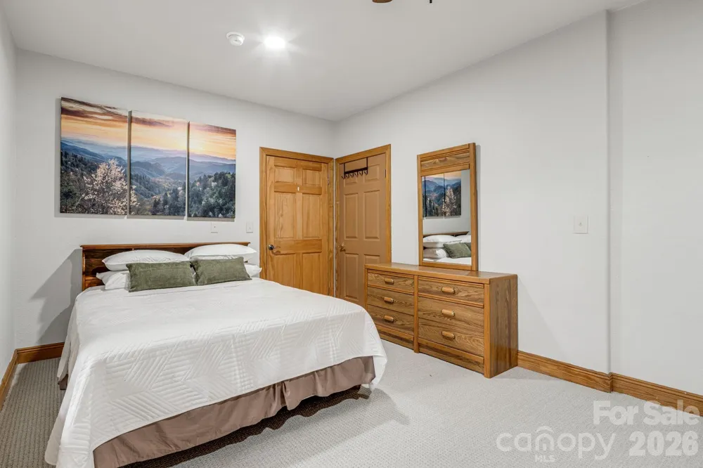 189 Cameron Lane Lake Lure, NC 28746