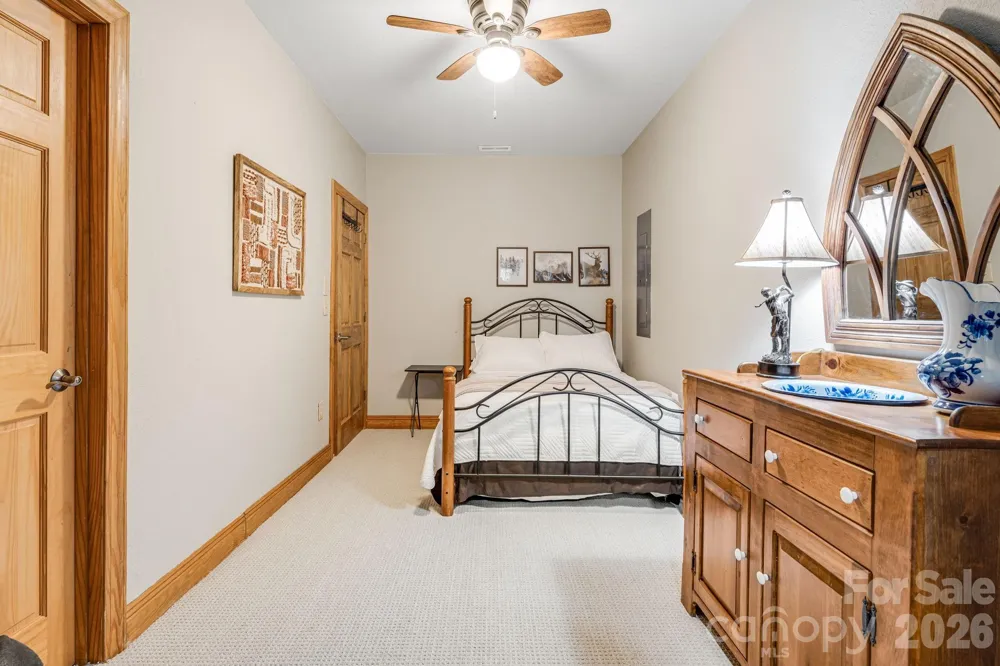 189 Cameron Lane Lake Lure, NC 28746