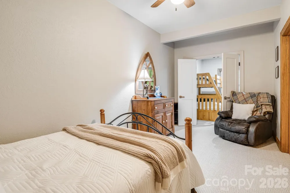 189 Cameron Lane Lake Lure, NC 28746