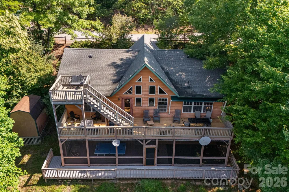 189 Cameron Lane Lake Lure, NC 28746