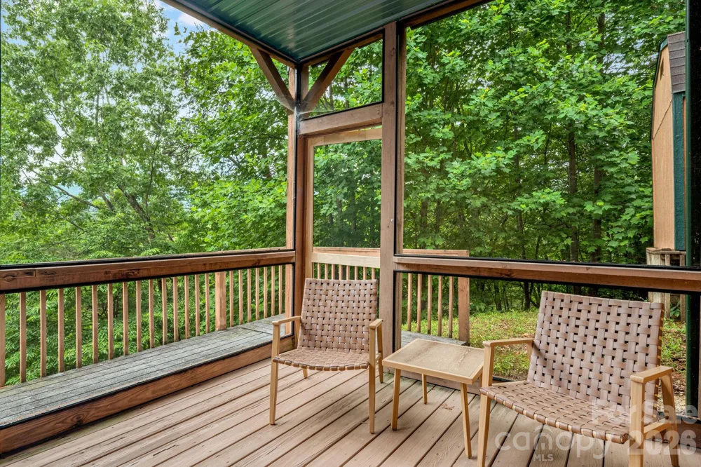189 Cameron Lane Lake Lure, NC 28746