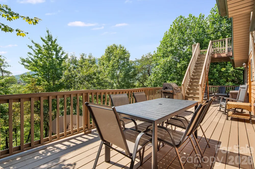 189 Cameron Lane Lake Lure, NC 28746