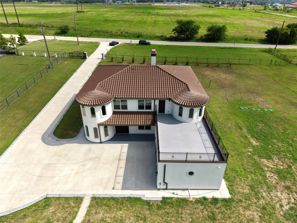 4450 E Masch Branch Road Krum, TX 76249
