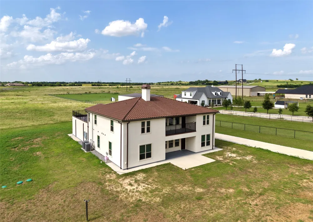 4450 E Masch Branch Road Krum, TX 76249