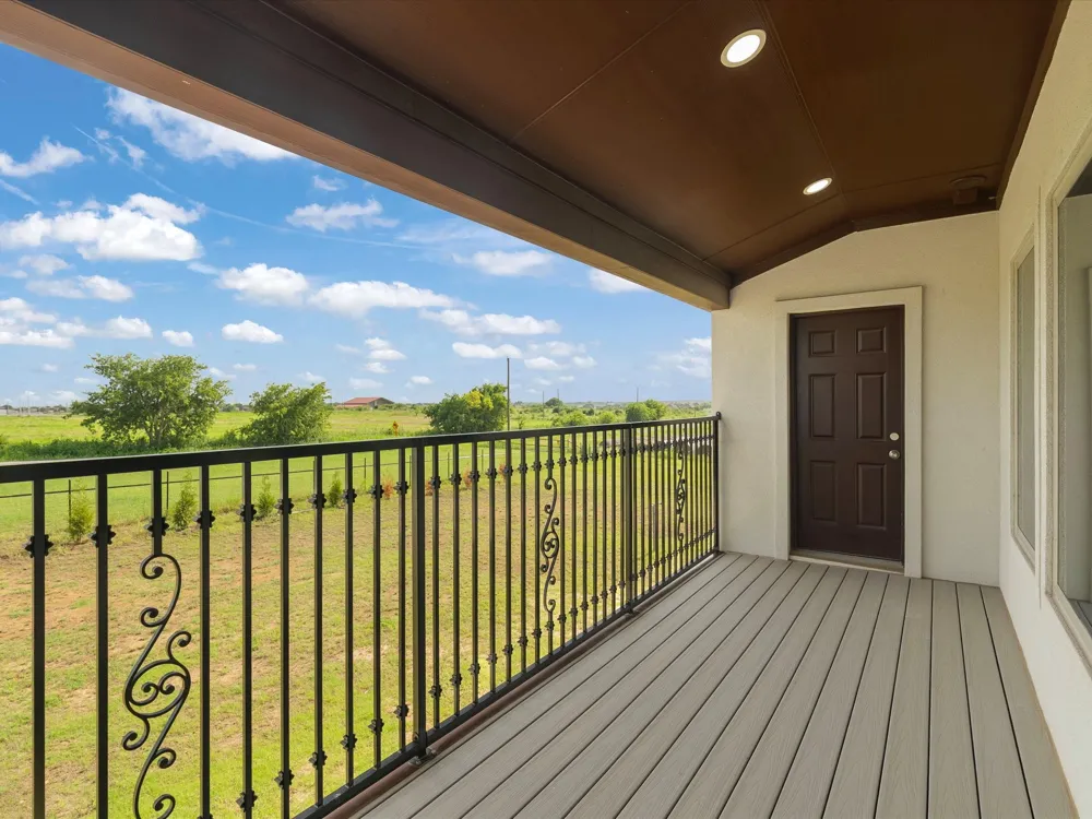4450 E Masch Branch Road Krum, TX 76249