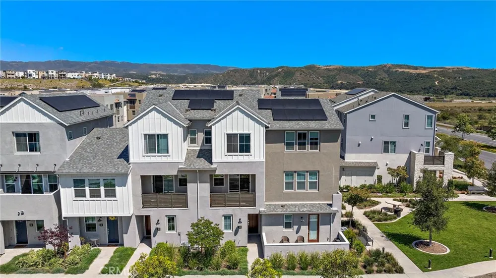 61 Wheelbarrow Road Rancho Mission Viejo, CA 92694