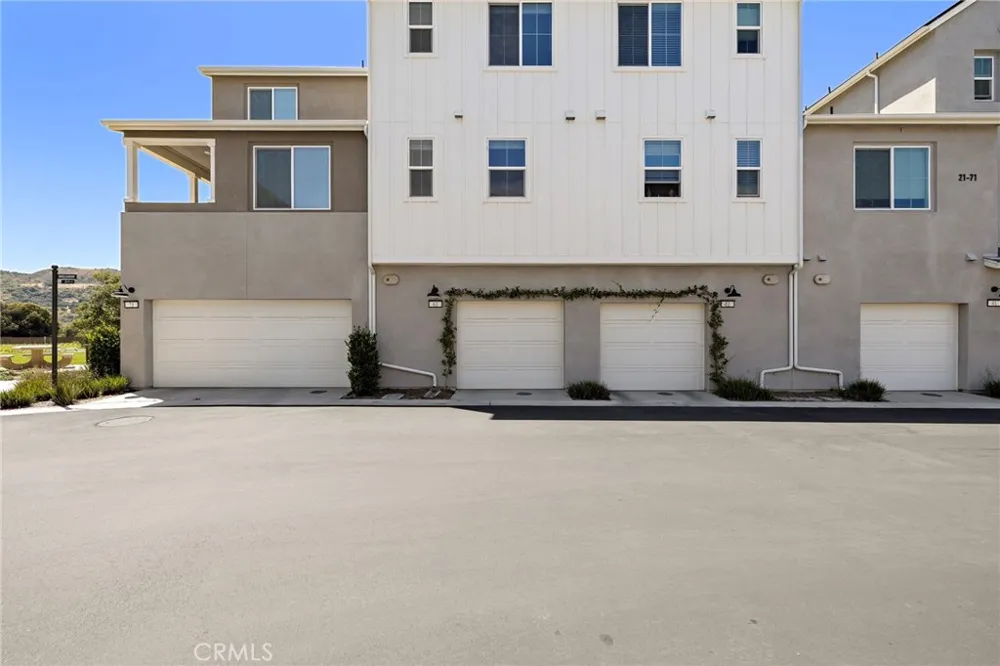 61 Wheelbarrow Road Rancho Mission Viejo, CA 92694