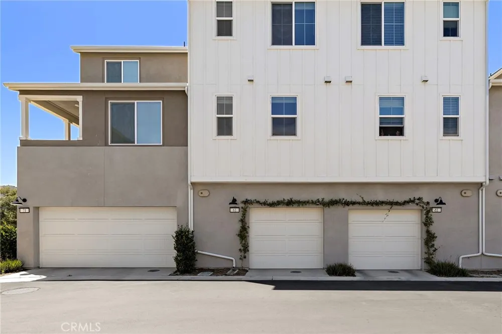 61 Wheelbarrow Road Rancho Mission Viejo, CA 92694