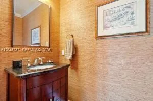 104 Coastal Dr Key Largo, FL 33037