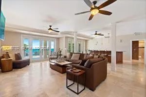 104 Coastal Dr Key Largo, FL 33037