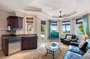 104 Coastal Dr Key Largo, FL 33037