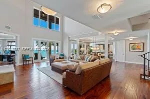 104 Coastal Dr Key Largo, FL 33037