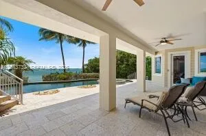 104 Coastal Dr Key Largo, FL 33037