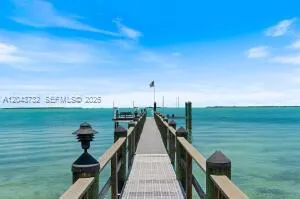 104 Coastal Dr Key Largo, FL 33037