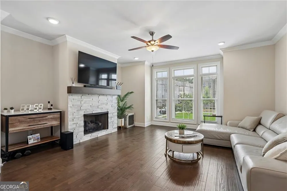 7938 Laurel Crest DR Suwanee, GA 30024
