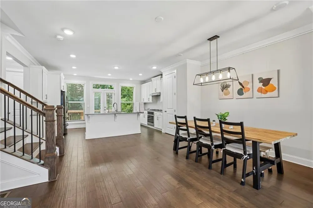 7938 Laurel Crest DR Suwanee, GA 30024