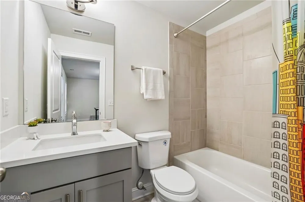 7938 Laurel Crest DR Suwanee, GA 30024