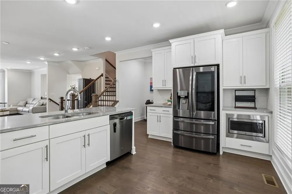 7938 Laurel Crest DR Suwanee, GA 30024