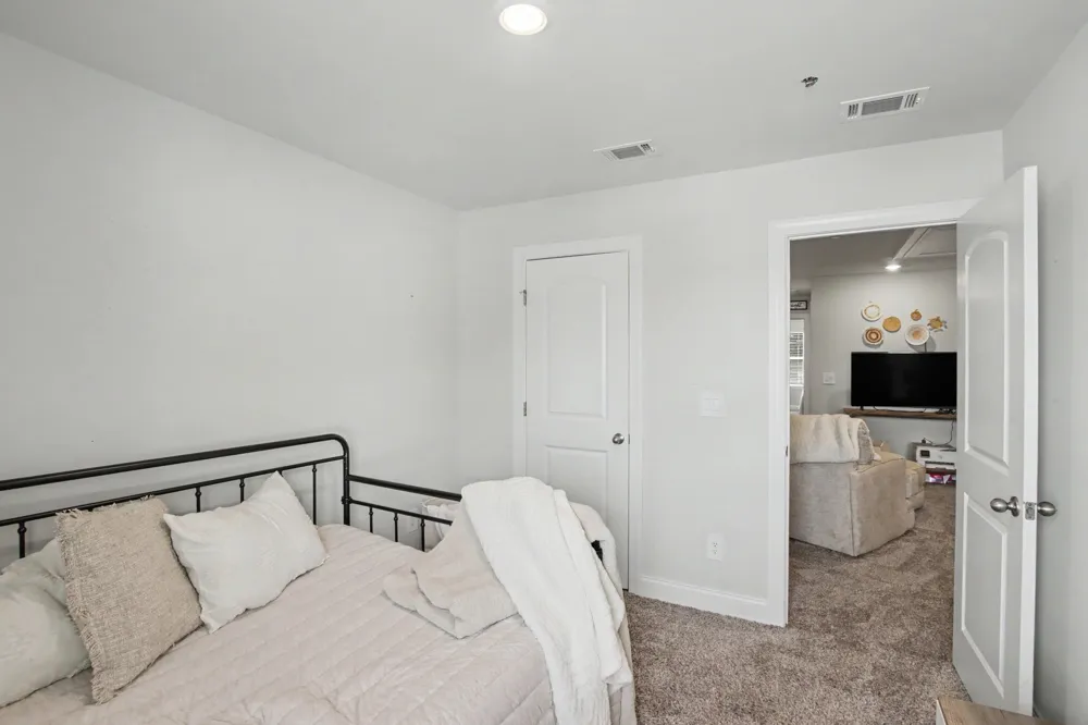204 Douglas Bend Rd #504 Gallatin, TN 37066