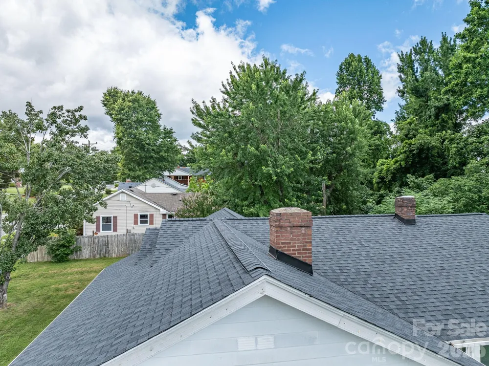 46 Gilkey Street Marion, NC 28752