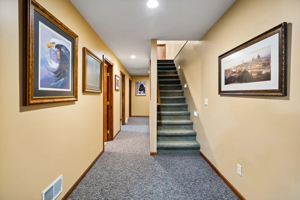 15445 Holly Drive Thompsonville, MI 49683