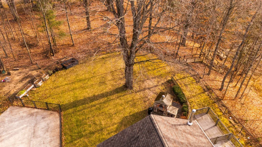 15445 Holly Drive Thompsonville, MI 49683