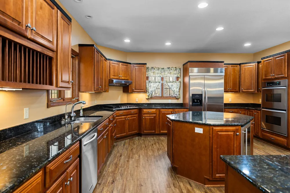 15445 Holly Drive Thompsonville, MI 49683