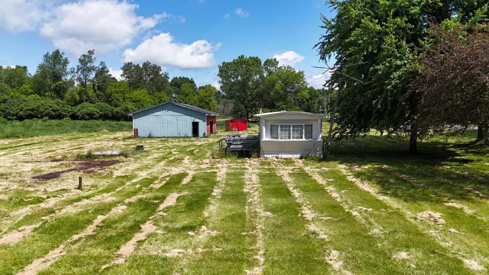 9500 Meridian Road Henrietta Township, MI 49272
