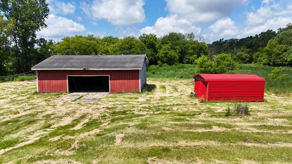 9500 Meridian Road Henrietta Township, MI 49272
